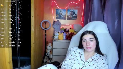 Snapshot of miss_tasy chatting on 09.25.25 Melanie January 15th is my birthday there will be an interesting show online show from 09.25.25