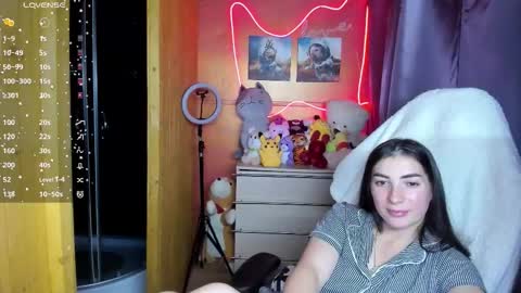 Snapshot of miss_tasy chatting on 10.13.25 Melanie January 15th is my birthday there will be an interesting show online show from 10.13.25