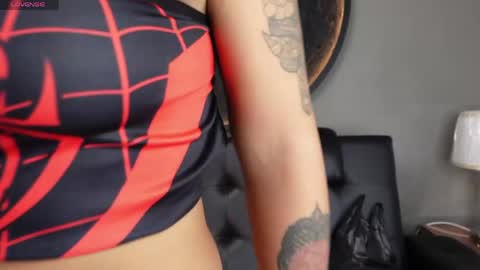 Vaiolette online show from 05.08.26