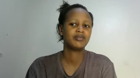 miss_vall online show from 01.30.25