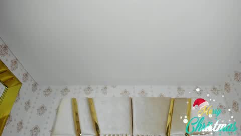 Snapshot of miss_veronicaa chatting on 12.27.24 Veronica summer 7AM to 1500 PM hour GMT-5 online show from 12.27.24