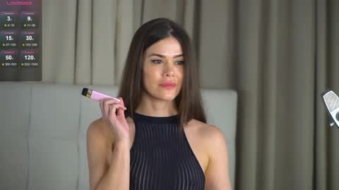 Miss Victoria online show from 04.29.26
