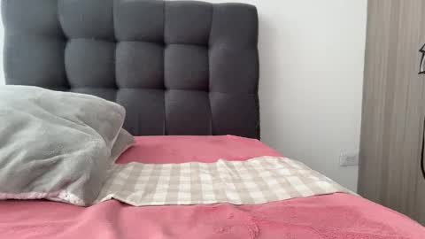 Ameliahs online show from 11.11.25