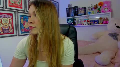 Martina Rivera online show from 01.17.26