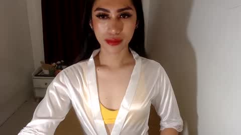 Snapshot of missangelxxx chatting on 12.21.24 missangelxxx online show from 12.21.24