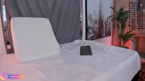 Laura online show from 01.26.25