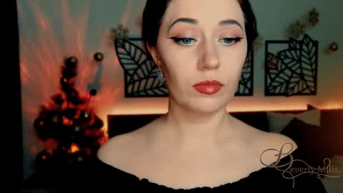 The divine Beverly online show from 01.06.25