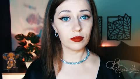 The divine Beverly online show from 02.13.25