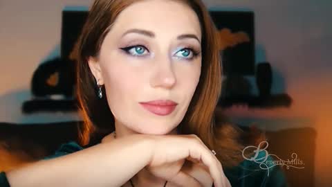 The divine Beverly online show from 09.24.25