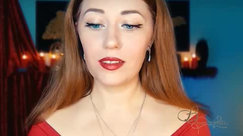 The divine Beverly online show from 10.25.25