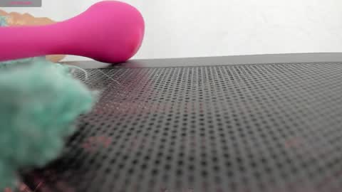 Vane online show from 04.04.26