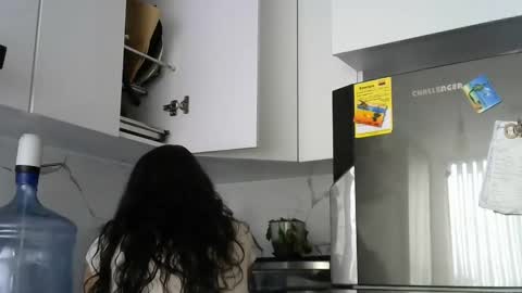 Snapshot of misselii chatting on 01.11.25 melodie online show from 01.11.25