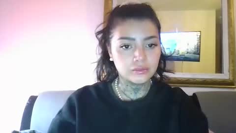 Snapshot of misselii chatting on 01.30.25 melodie online show from 01.30.25