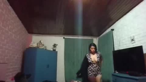 Snapshot of misselii chatting on 09.10.25 melodie online show from 09.10.25