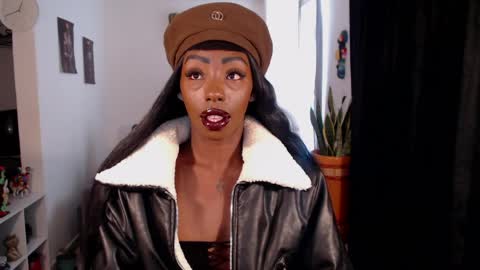 Emilie Diaz online show from 04.07.26