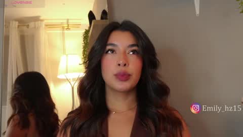 Snapshot of missemily_11 chatting on 06.04.26 Yuliana online show from 06.04.26
