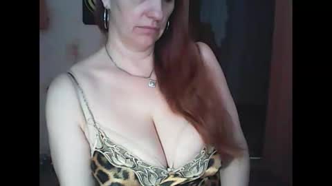 Snapshot of missie_lorrie chatting on 05.15.26 Missie Lorrie online show from 05.15.26