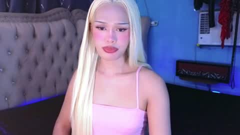 Snapshot of missionary_addiction_cumshot chatting on 07.14.26 im your queen steffie online show from 07.14.26