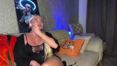 Jess online show from 07.18.26