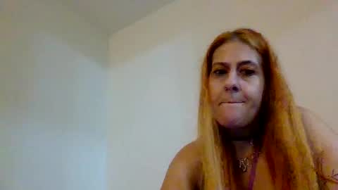 Missjuicy1luv online show from 11.23.25