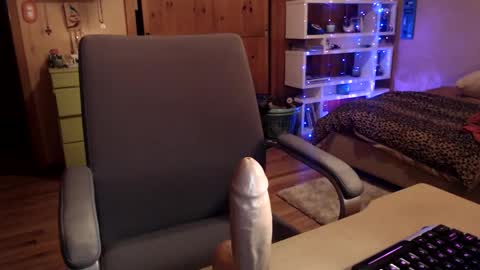 Snapshot of misskittyfox chatting on 02.10.25 MissKittyFox online show from 02.10.25