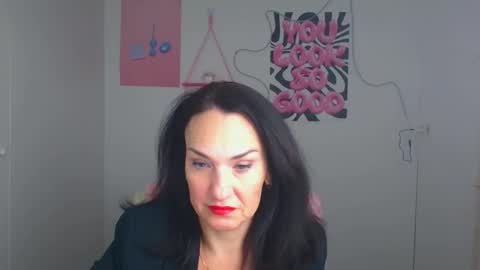 Christina online show from 04.24.26