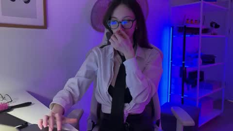 misslalii online show from 03.28.26