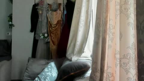 Mistress Lily Maria online show from 01.15.25