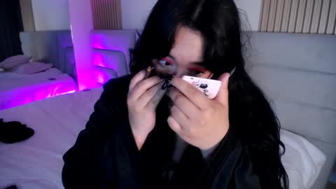 Snapshot of missloise chatting on 03.25.26 Miss Loise online show from 03.25.26