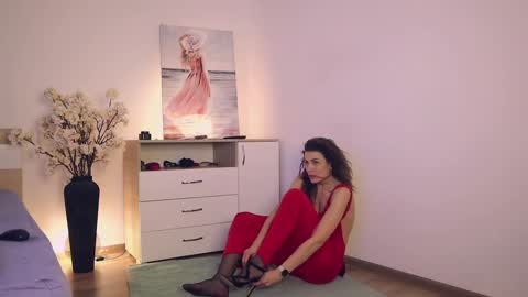 Snapshot of misslullu chatting on 01.23.25 Lullu online show from 01.23.25