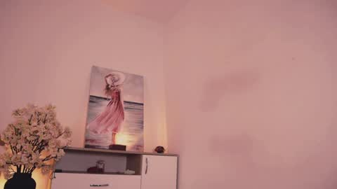 Snapshot of misslullu chatting on 09.13.25 Lullu online show from 09.13.25