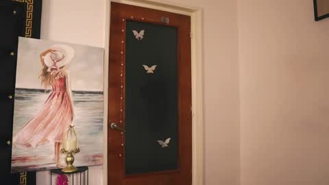 Lullu online show from 04.15.26