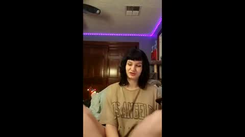 Snapshot of missmacabre666 chatting on 02.17.26 missmacabre666 online show from 02.17.26