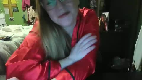 Mandy online show from 12.04.25