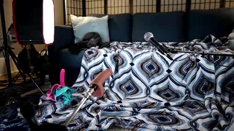 Melody Lane online show from 11.26.25