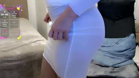 Mia online show from 05.21.26