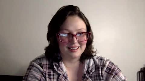 Snapshot of missmistressmal chatting on 05.05.26 missmistressmal online show from 05.05.26