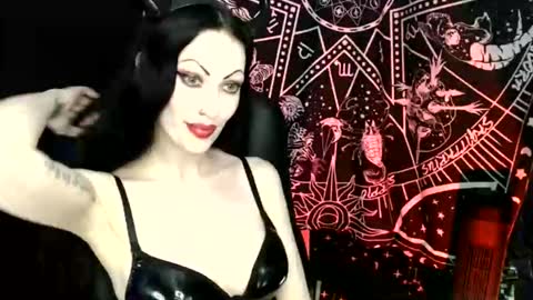 Snapshot of missmoondoll chatting on 02.23.26 MissMoonDoll online show from 02.23.26
