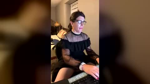 Nicole Smith online show from 07.23.26