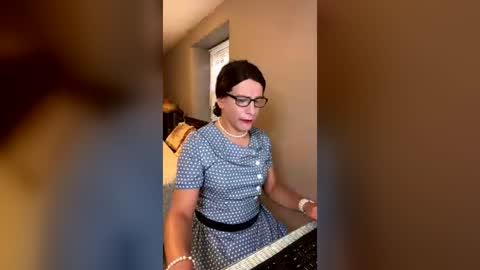 Nicole Smith online show from 07.24.26