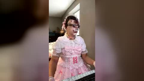Nicole Smith online show from 07.31.26