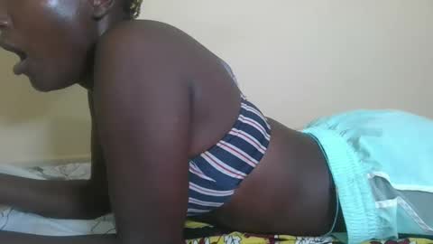 pretty gal online show from 03.07.25