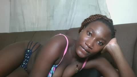 pretty gal online show from 09.17.25