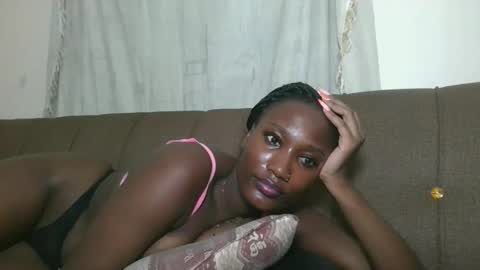 pretty gal online show from 10.14.25