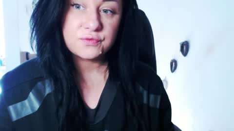 Missqueen1416 online show from 03.31.26