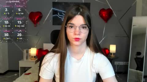 misss_evelyne online show from 02.14.26