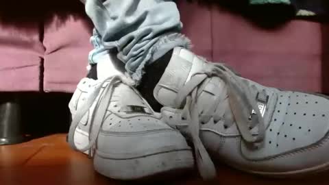 TELL ME MISS online show from 02.06.25