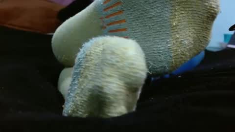 TELL ME MISS online show from 02.20.25