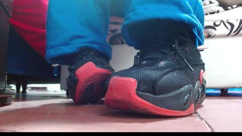 TELL ME MISS online show from 10.31.25