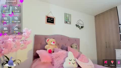 Snapshot of misssofiia_7 chatting on 09.24.25 ... Independent model online show from 09.24.25